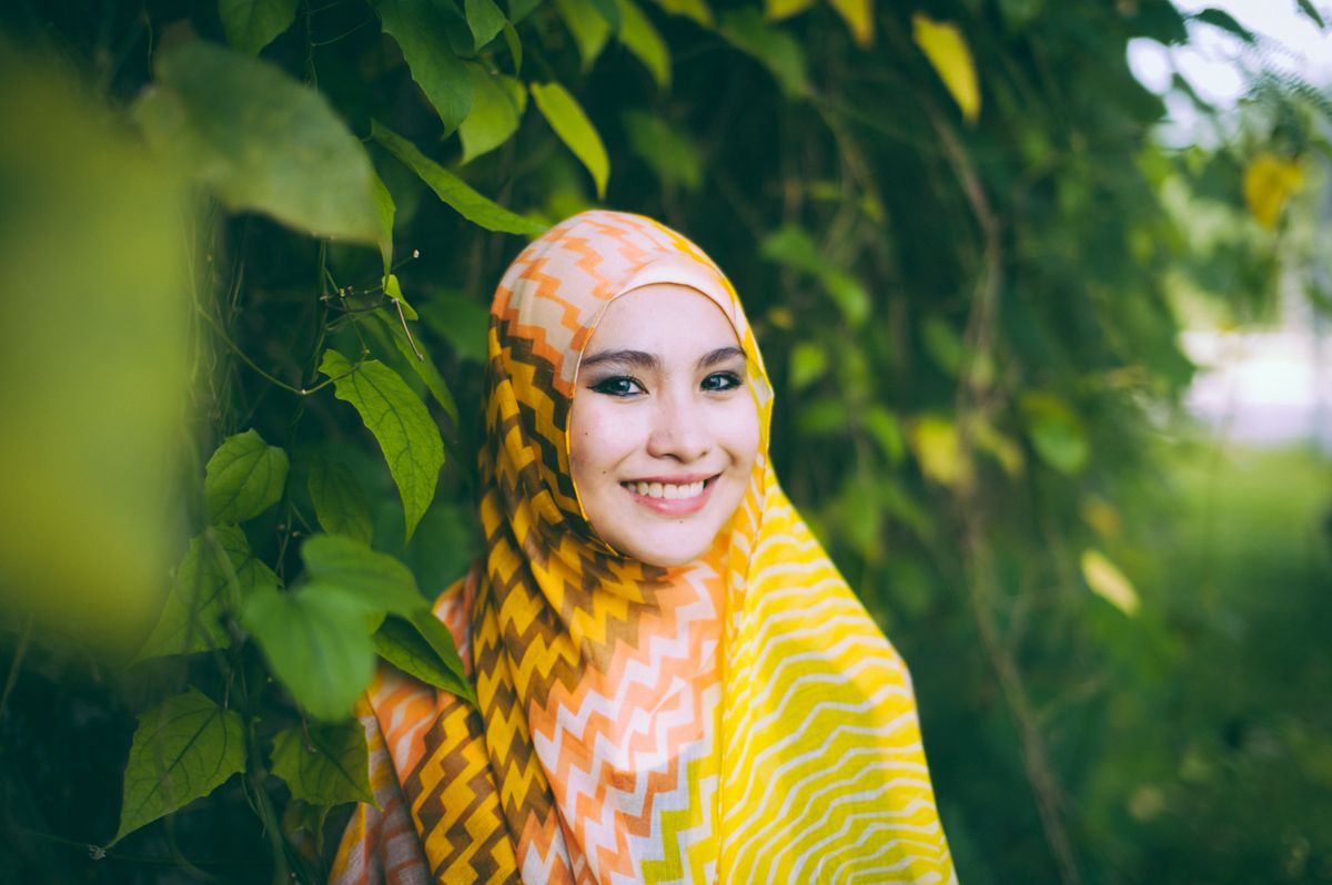 شيلة لا تنزلق: أي قماش أختار لصيف حار؟
